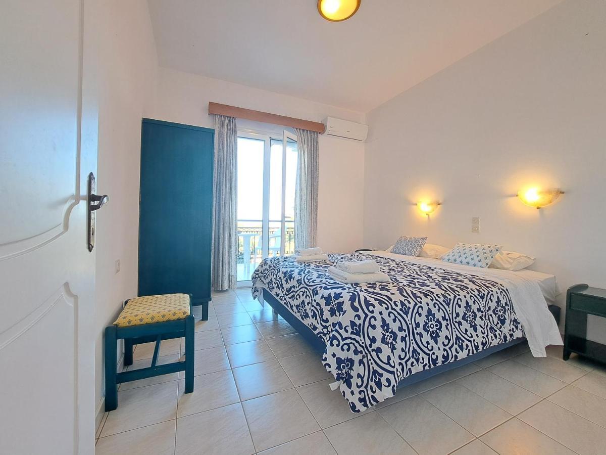 Natural Blue Green Apartment Almiros Beach Phòng bức ảnh