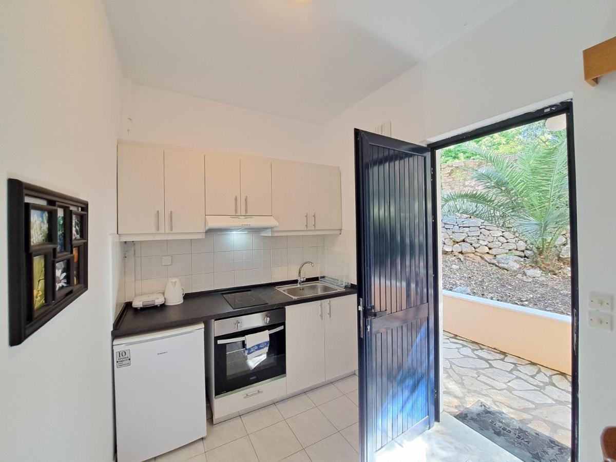Natural Blue Green Apartment Almiros Beach Ngoại thất bức ảnh