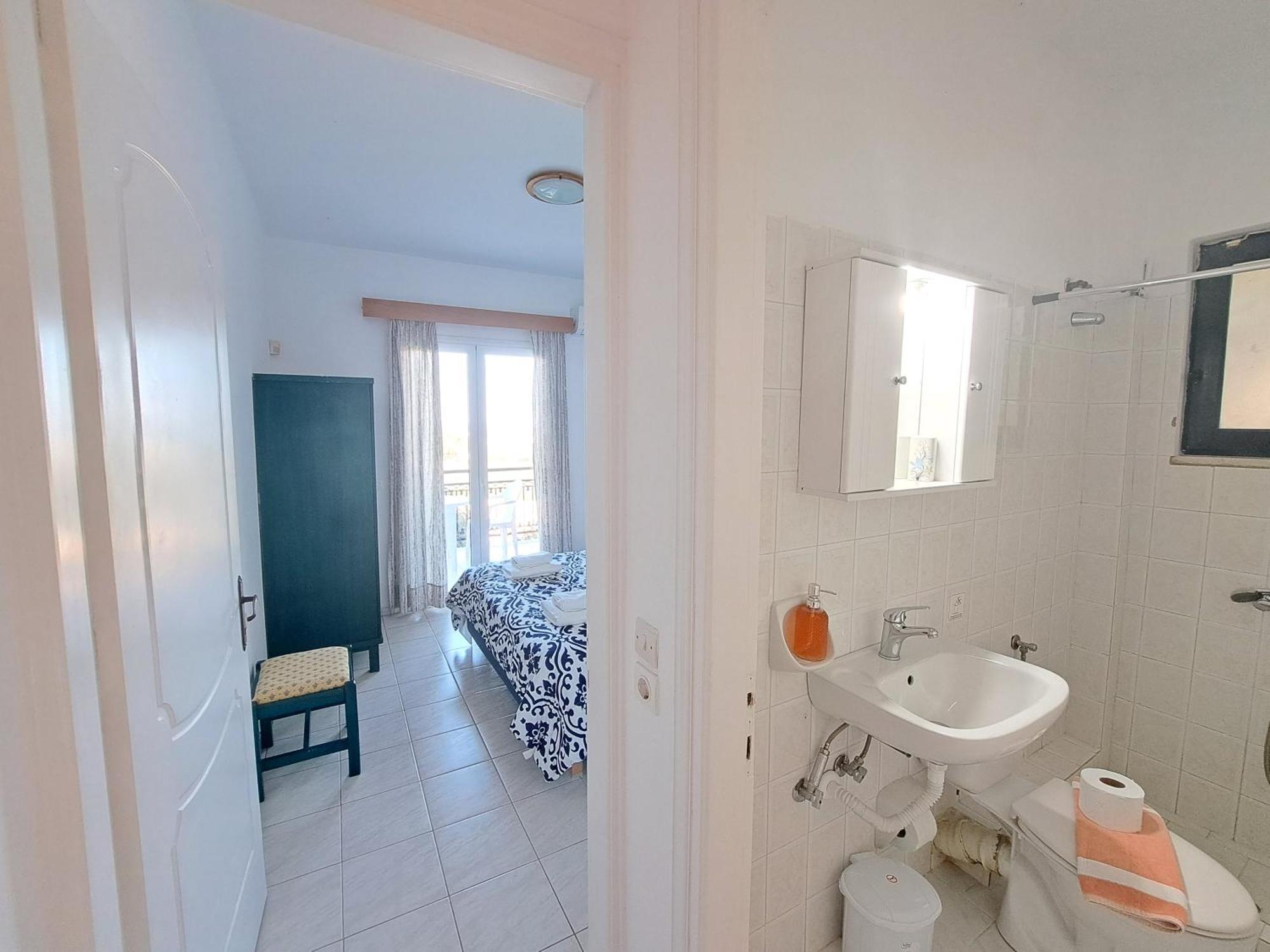 Natural Blue Green Apartment Almiros Beach Phòng bức ảnh