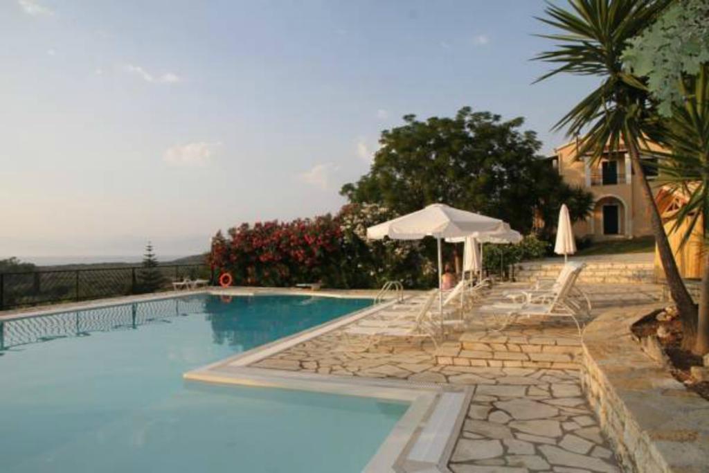 Natural Blue Green Apartment Almiros Beach Ngoại thất bức ảnh