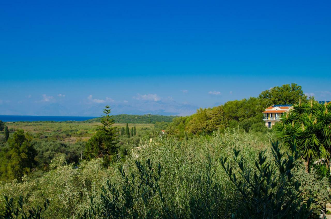 Natural Blue Green Apartment Almiros Beach Ngoại thất bức ảnh