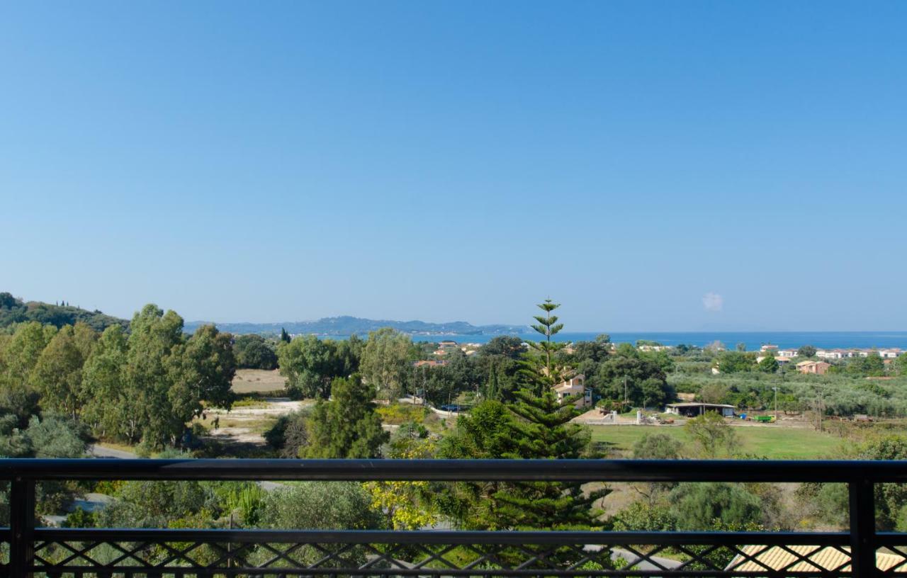 Natural Blue Green Apartment Almiros Beach Ngoại thất bức ảnh